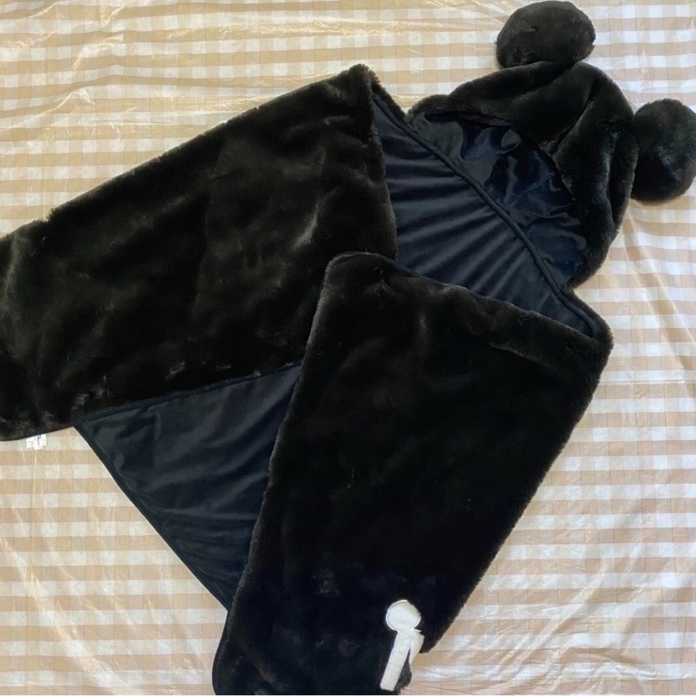 Black Faux Fur Hooded Wrap
